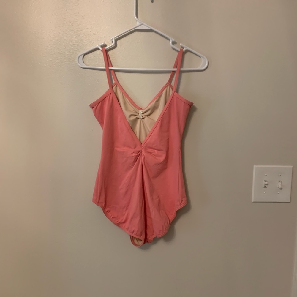 Pink leotard - Picture 2 of 3